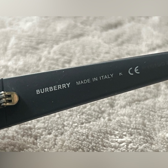 Burberry Sunglasses - Picture 2 of 6